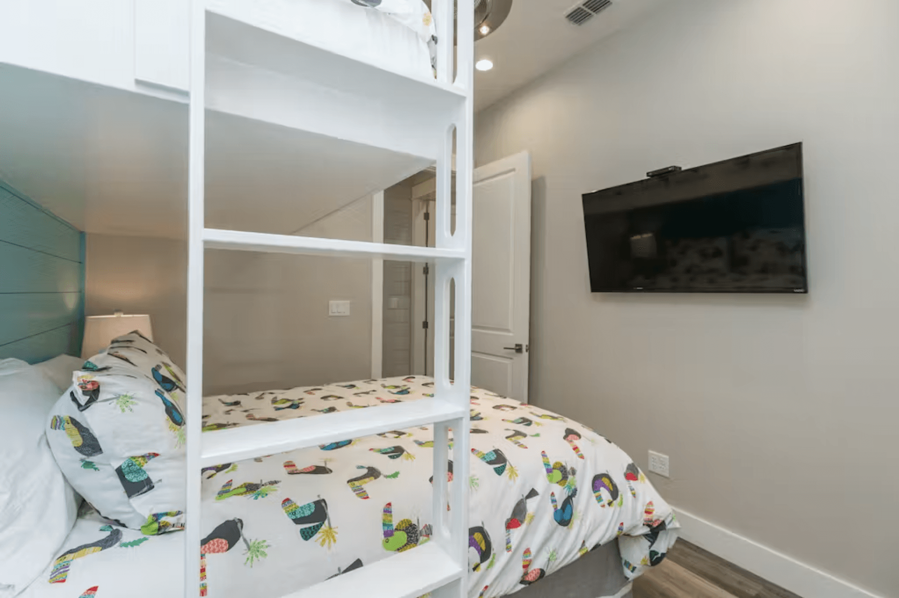 Sand Trap Home - Image 13