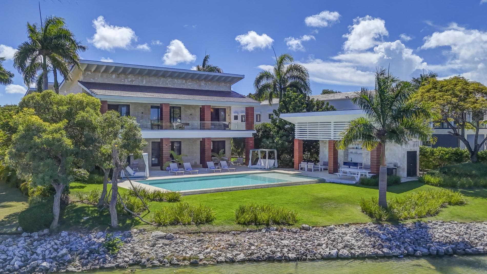 Hacienda Lakefront Villa #A39 - Image 40