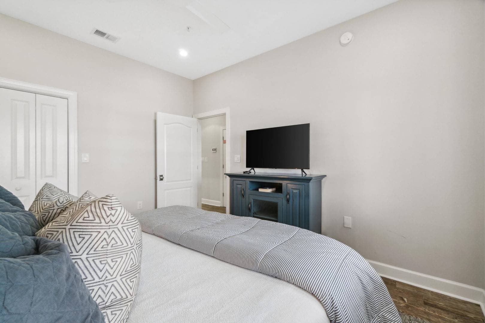 Walton Residence - Image 13