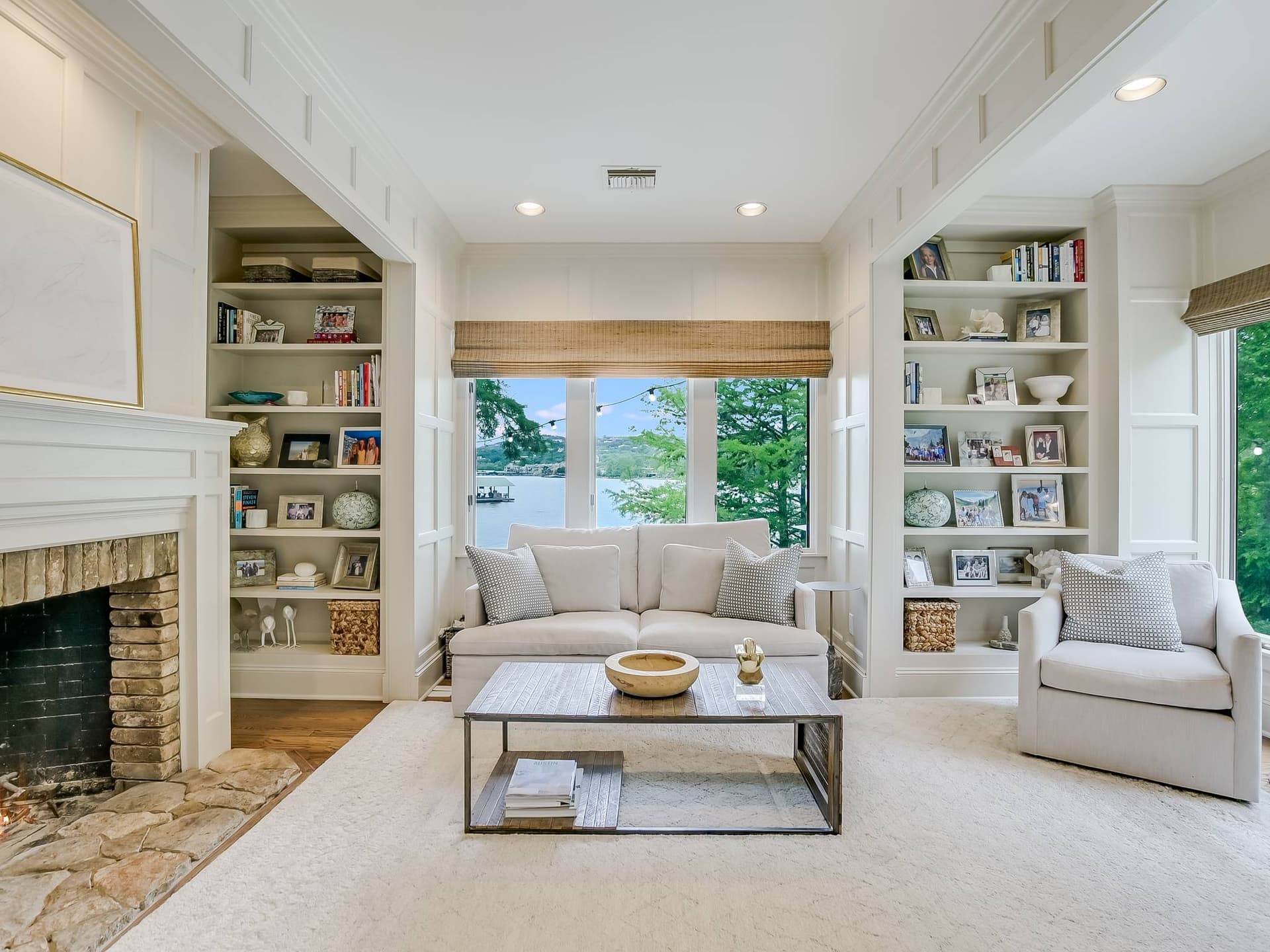 Manor on Lake Austin - Image 29