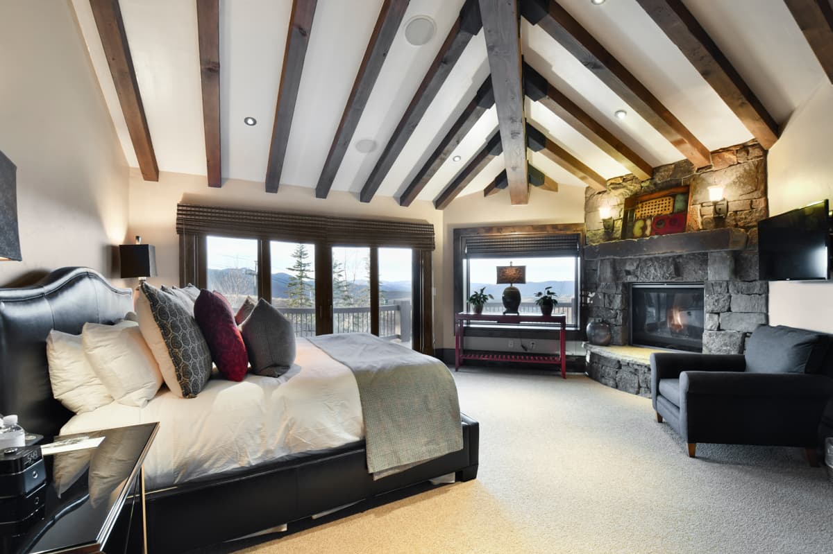 Ski Dream Home - Image 24