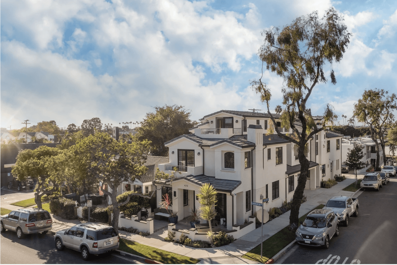 Sea Crown - Image 40