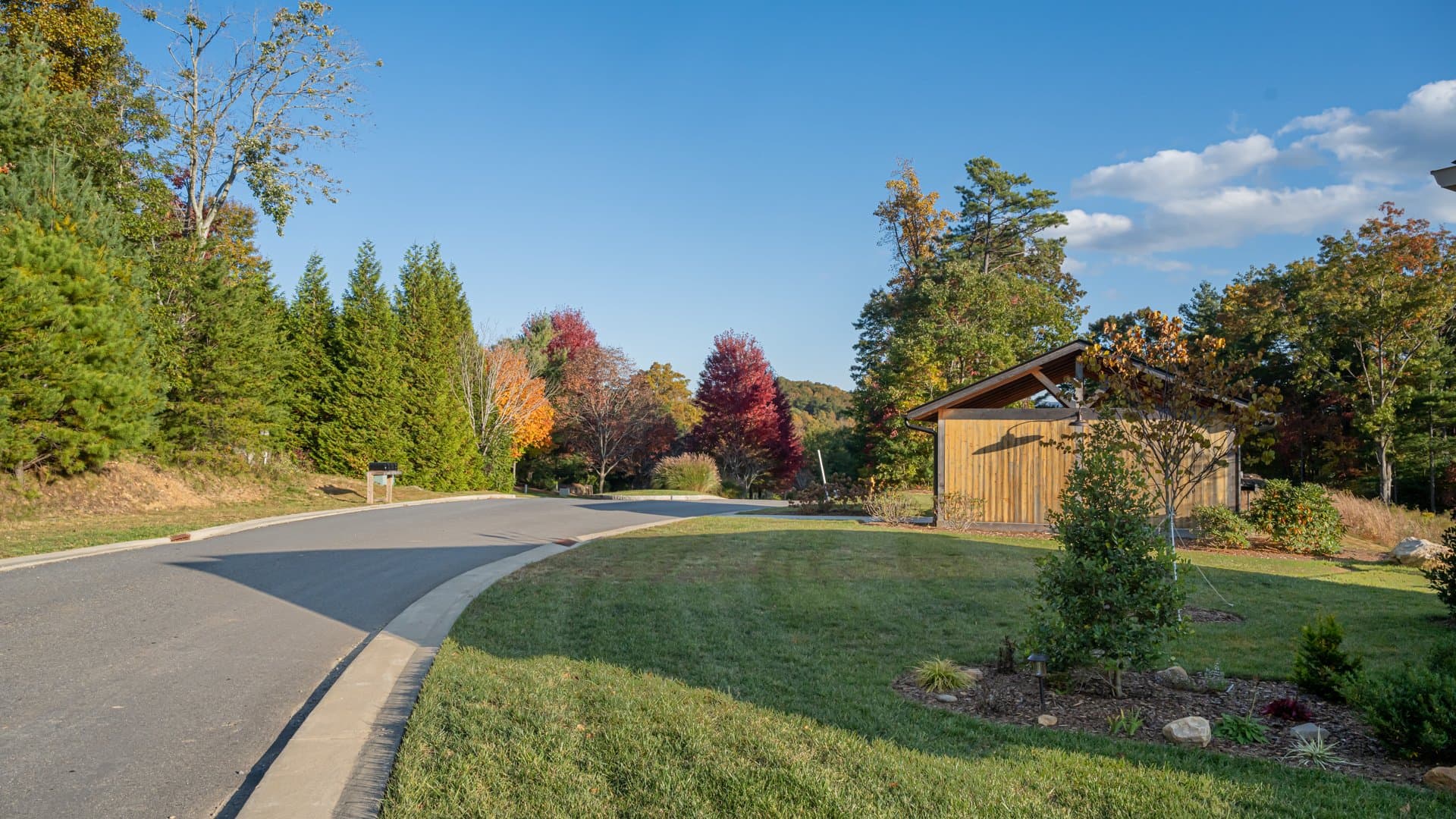 Magnolia Mountain Home - Image 30