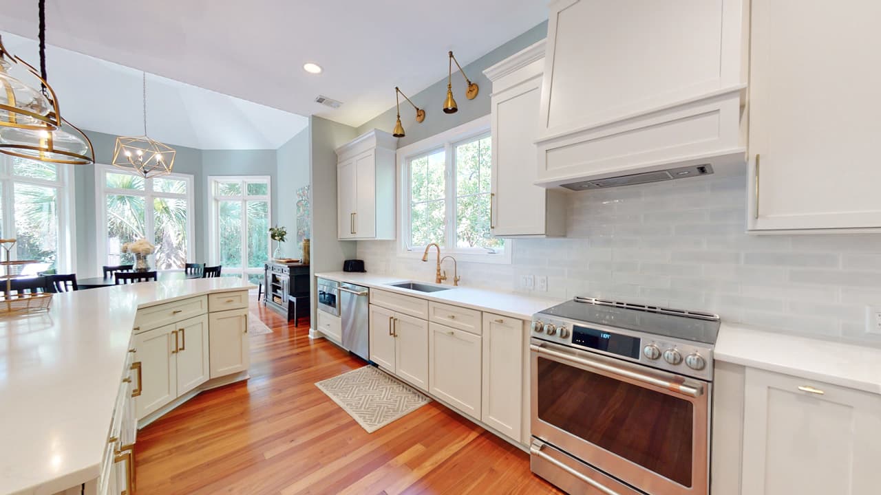 Blue Court Place - Image 2