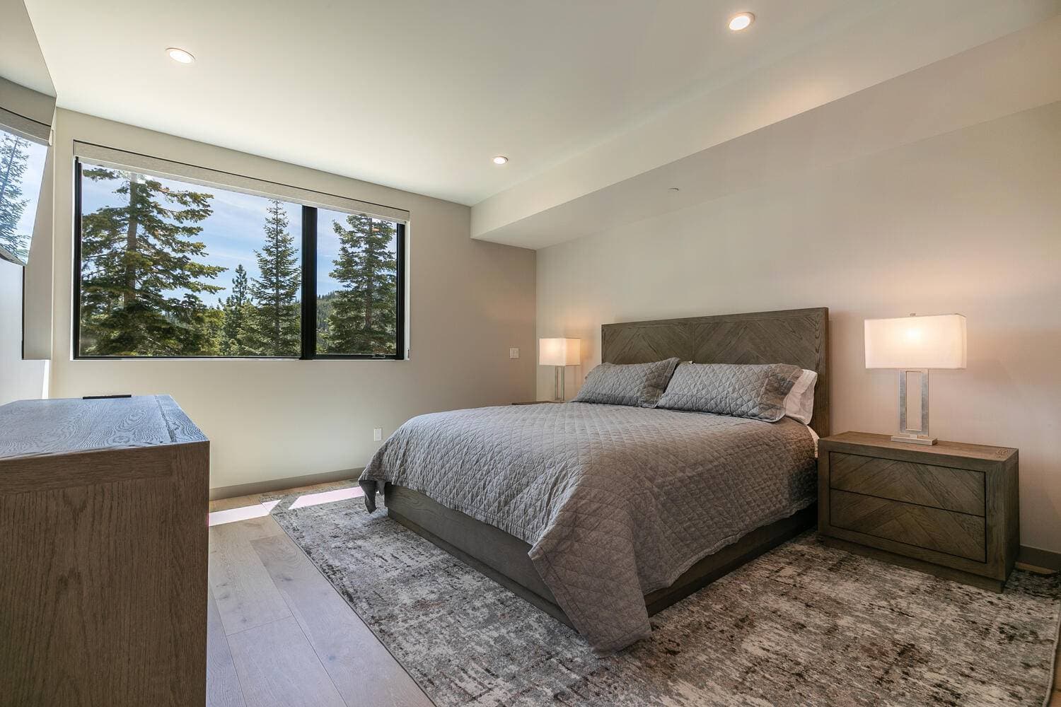 Larkspur Luxe - Image 17