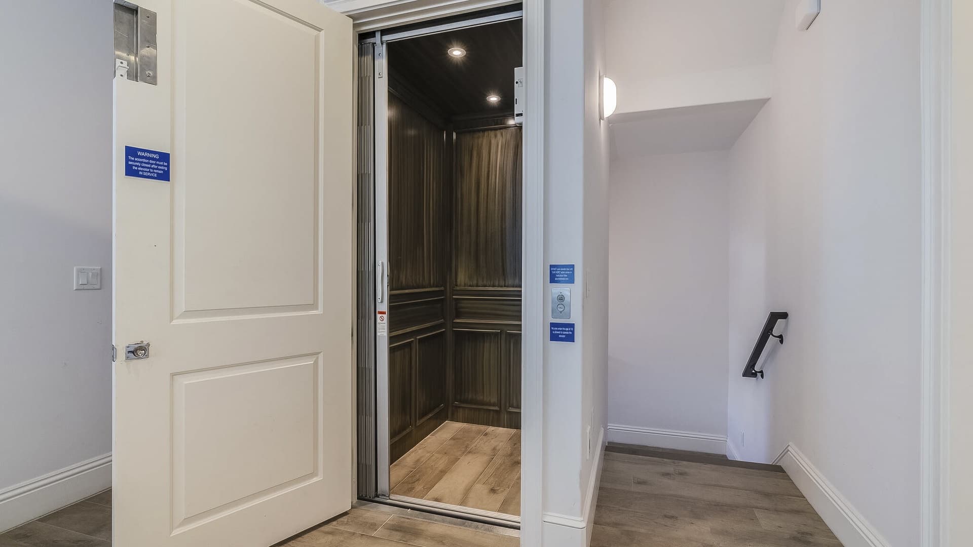 Azzurro Moon - Image 15