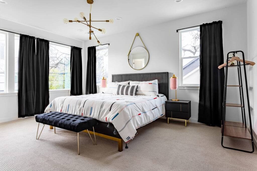 Haven at Rainey Street - Image 14