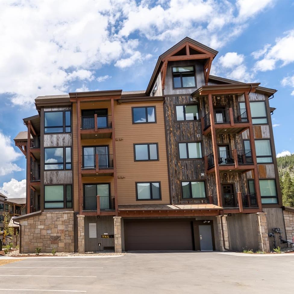 Clearview Mountain Escape - Image 1