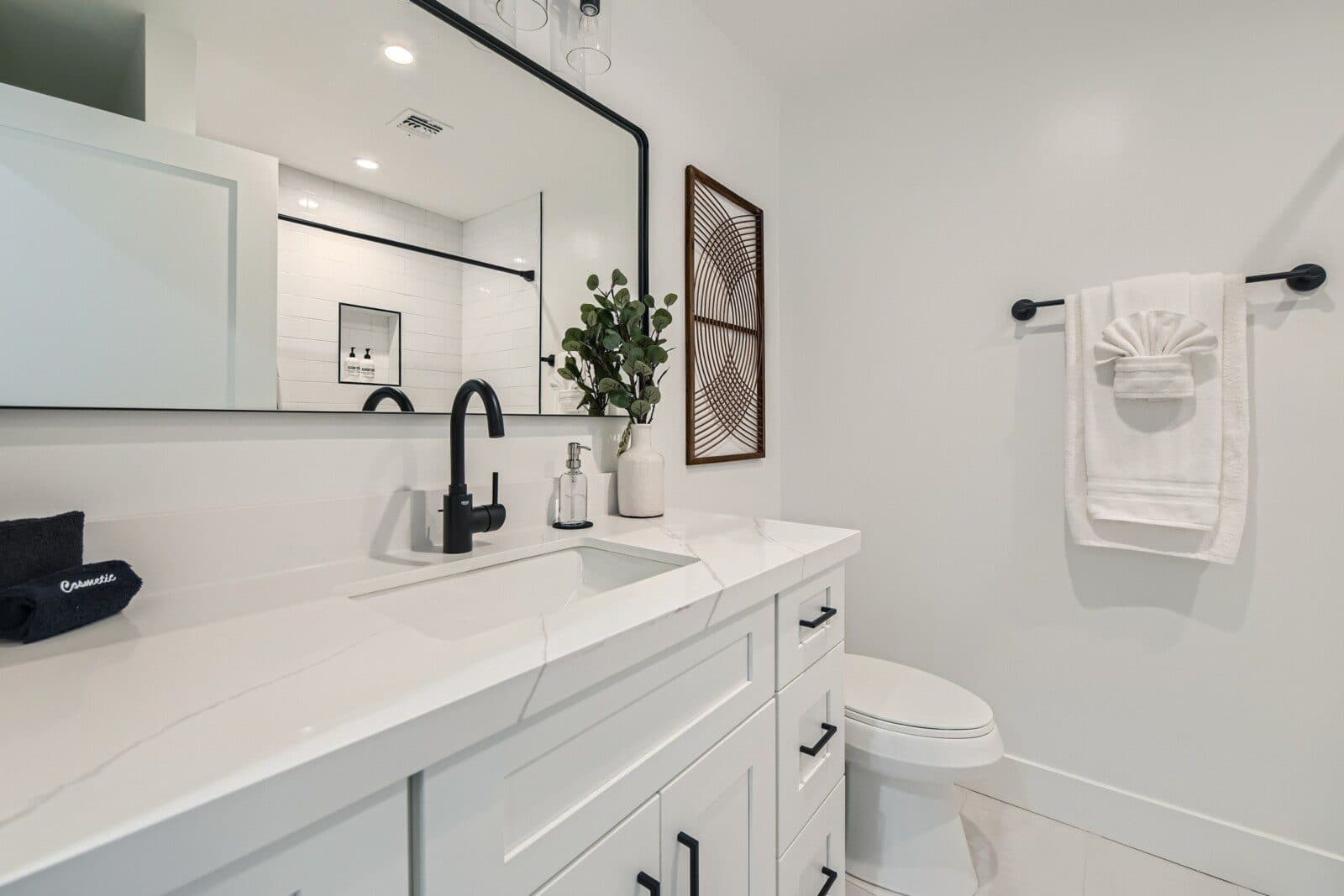 Palm Silhouette Villa - Image 20