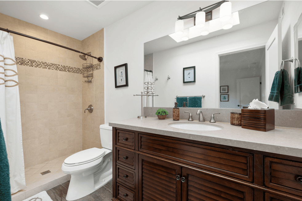 Wells in La Rocca - Image 52