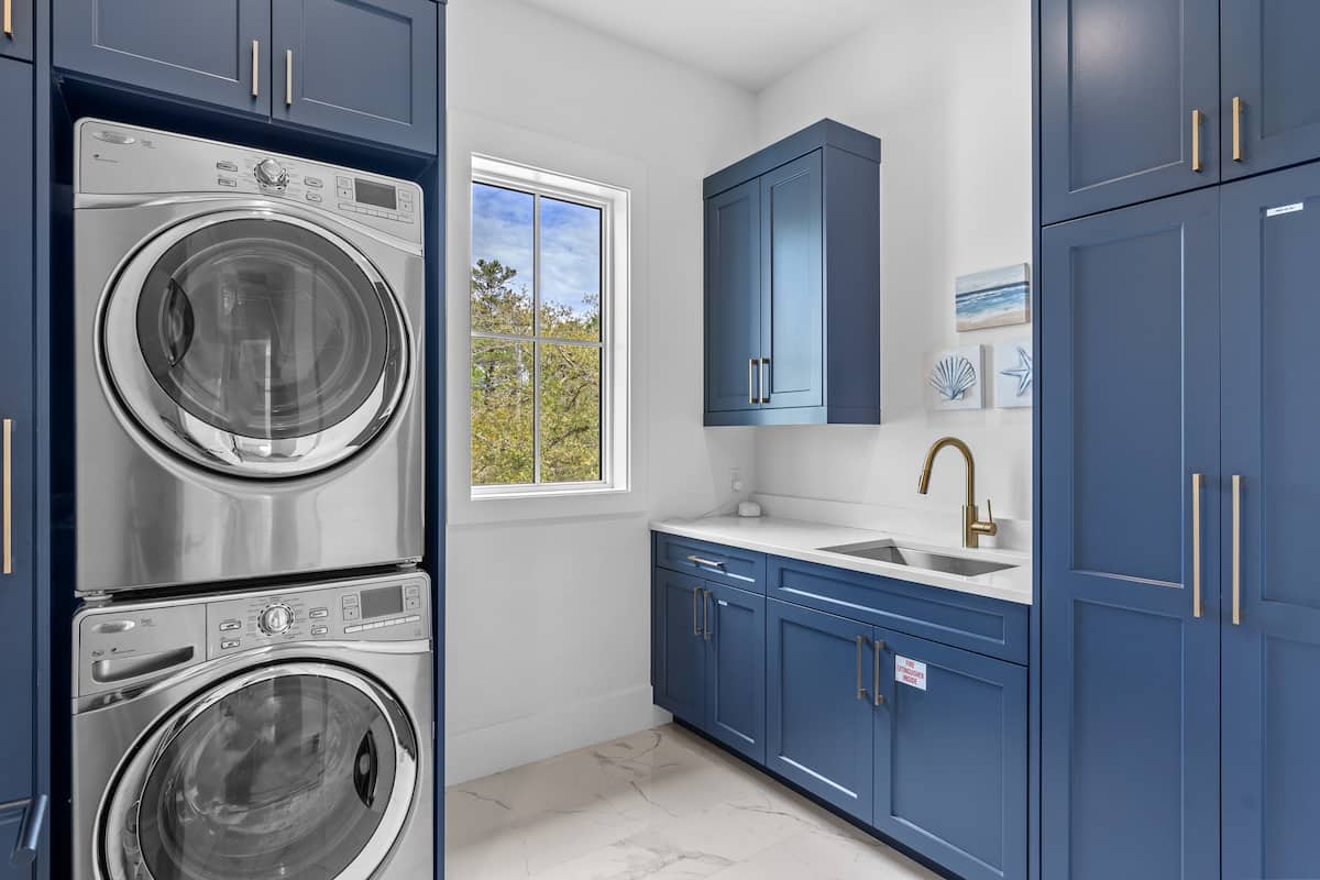 Good Vibes Only - Image 36