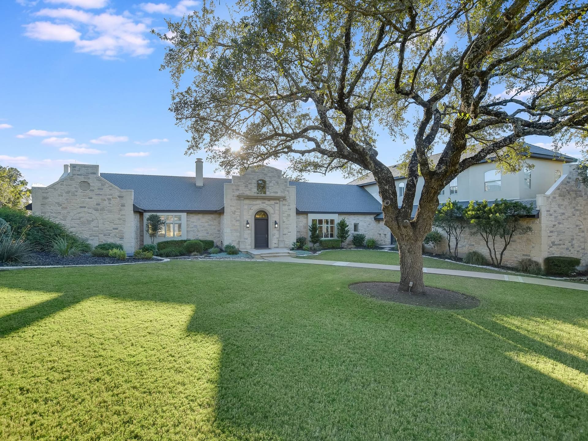 Lakeview on Lake Austin - Image 31