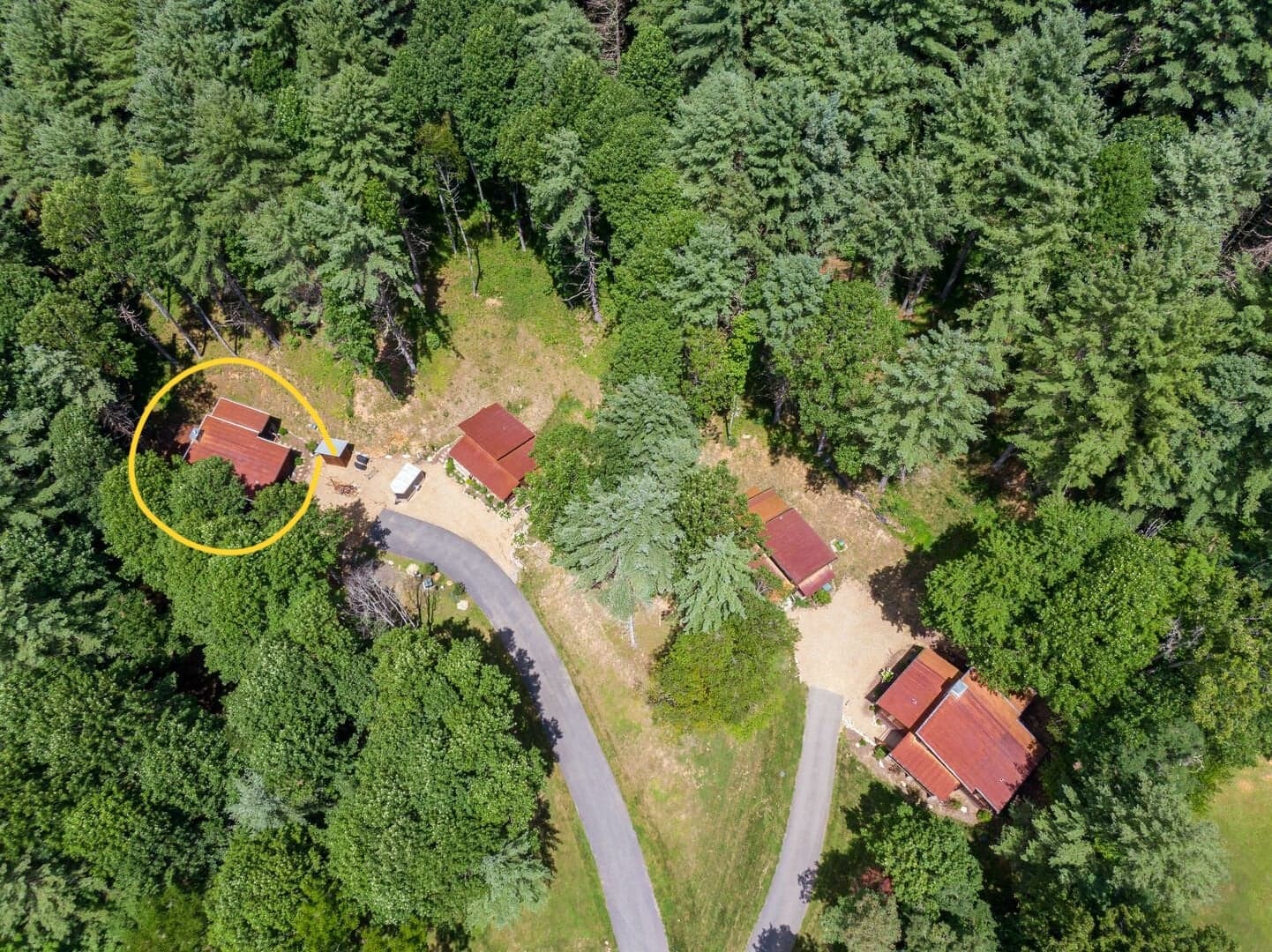  Doe Run Cottage - Image 3