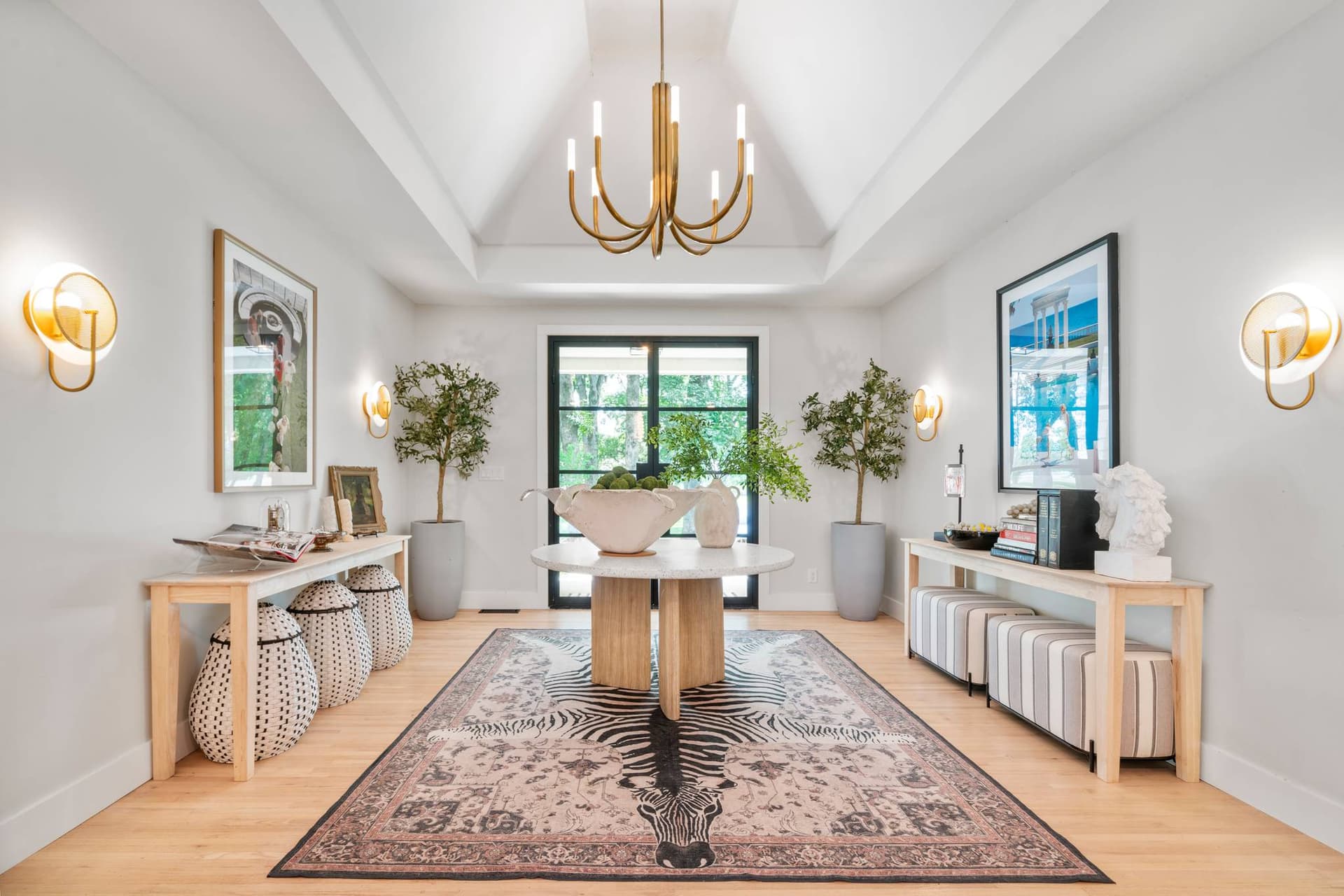 Nashville Entertainer - Image 37