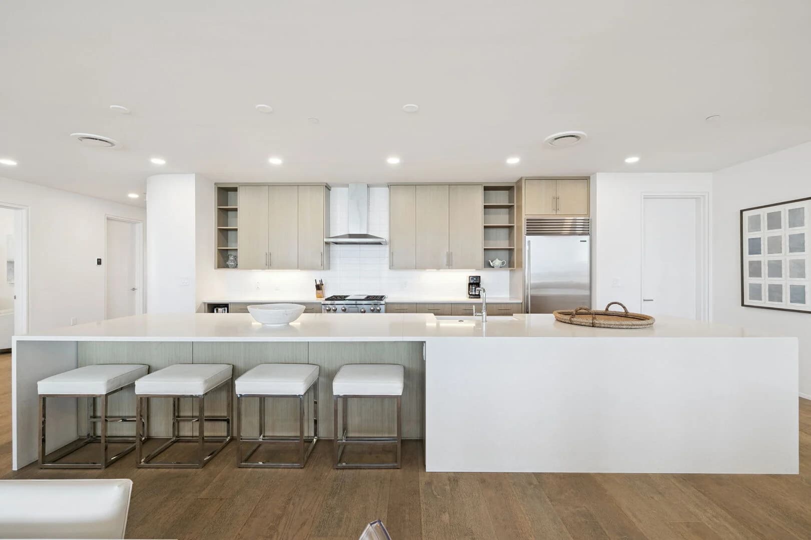 Viridian Penthouse #402 - Image 12