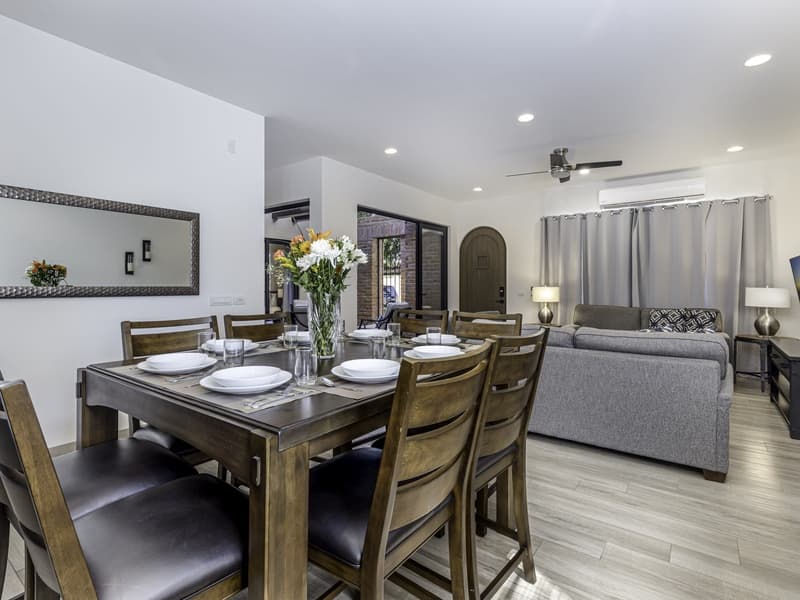 Pacific Retreat - Image 6