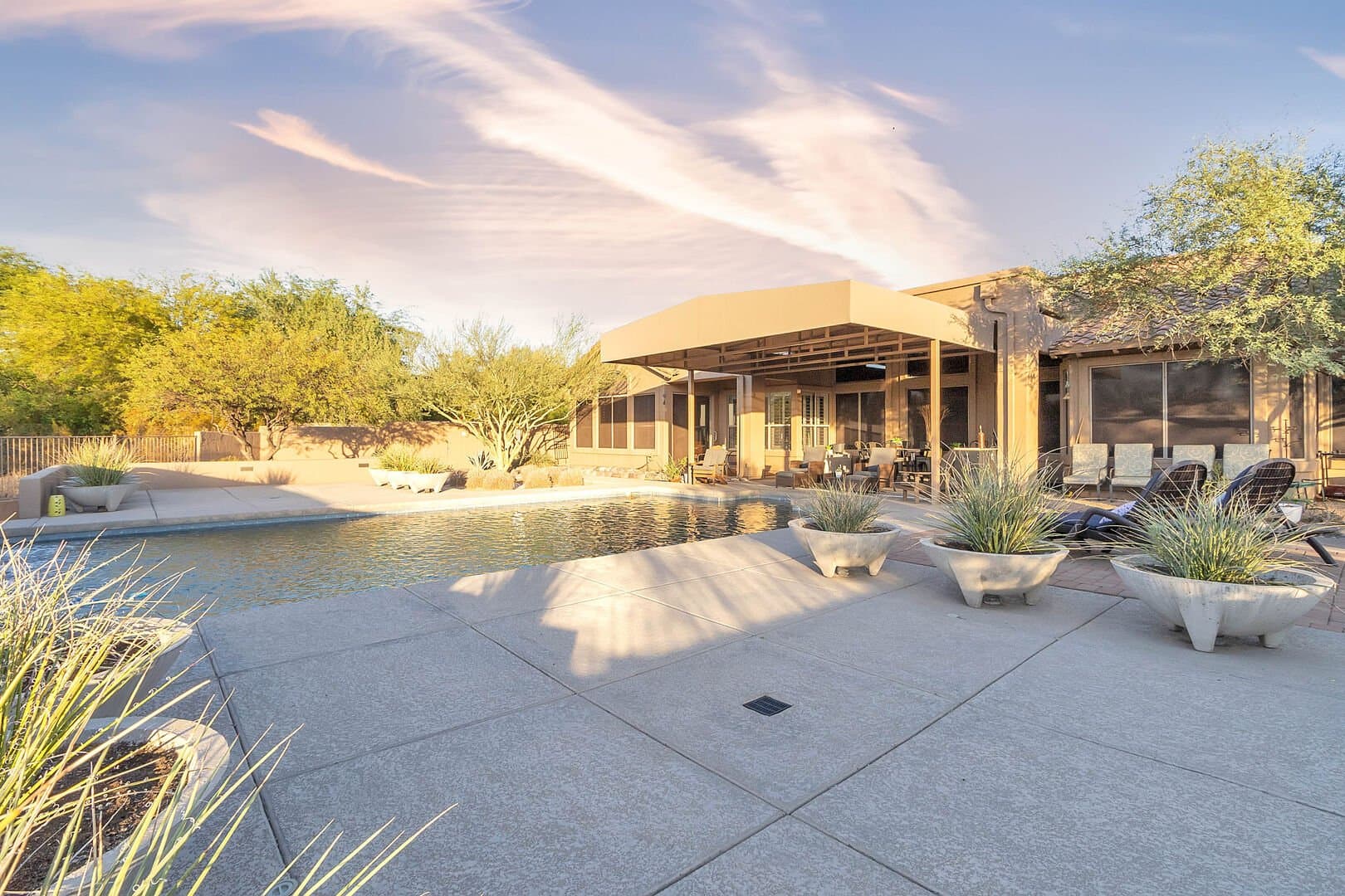 Scottsdale Redbird - Image 48