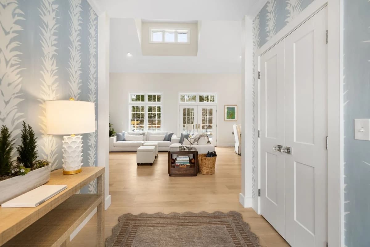 Hydrangea Hideaway - Image 4