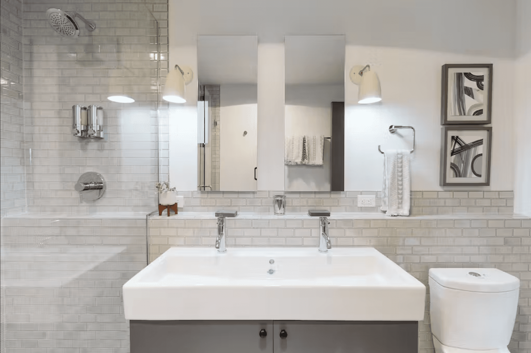 Lake Cabin - Image 26