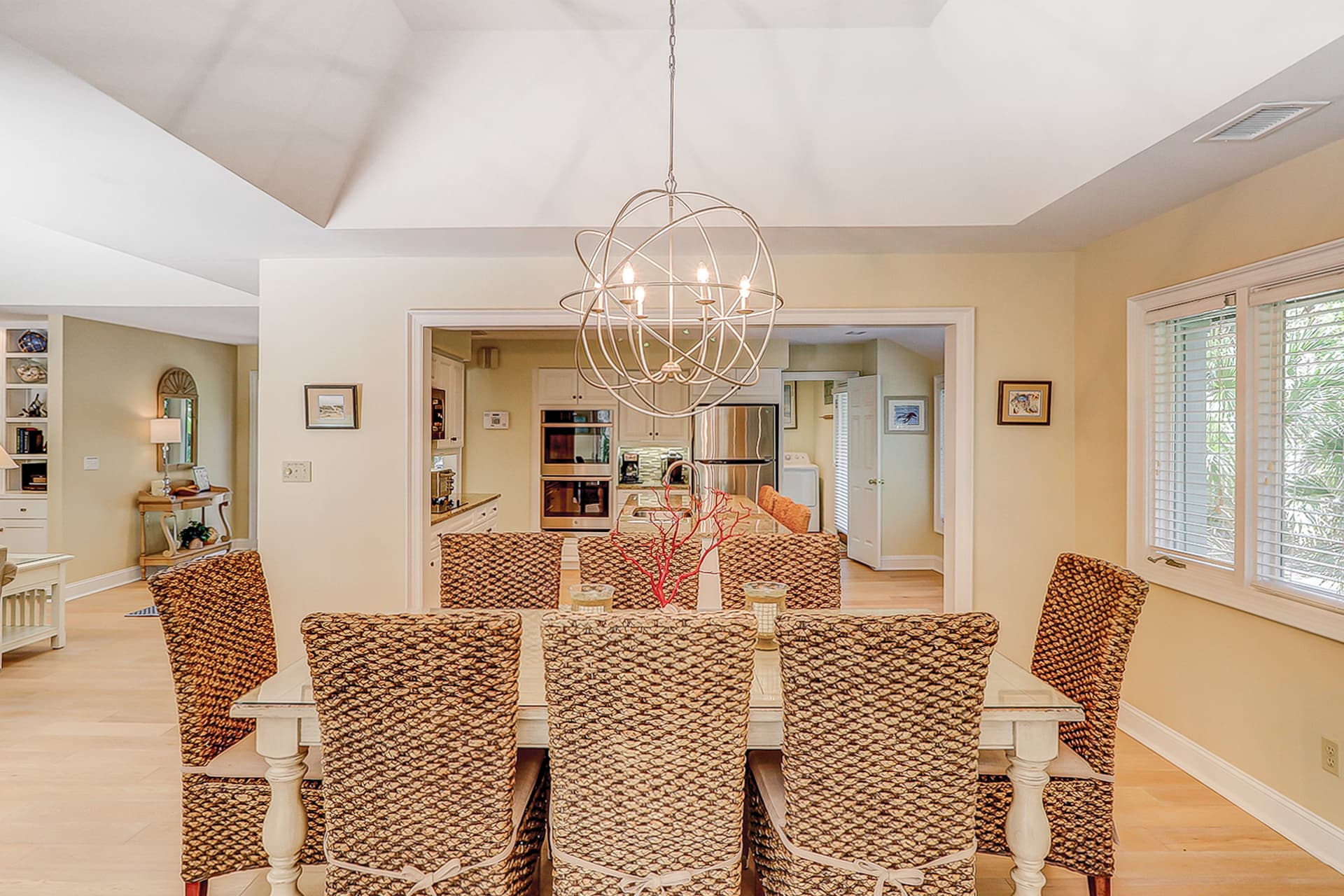 Sea Lane Home - Image 4