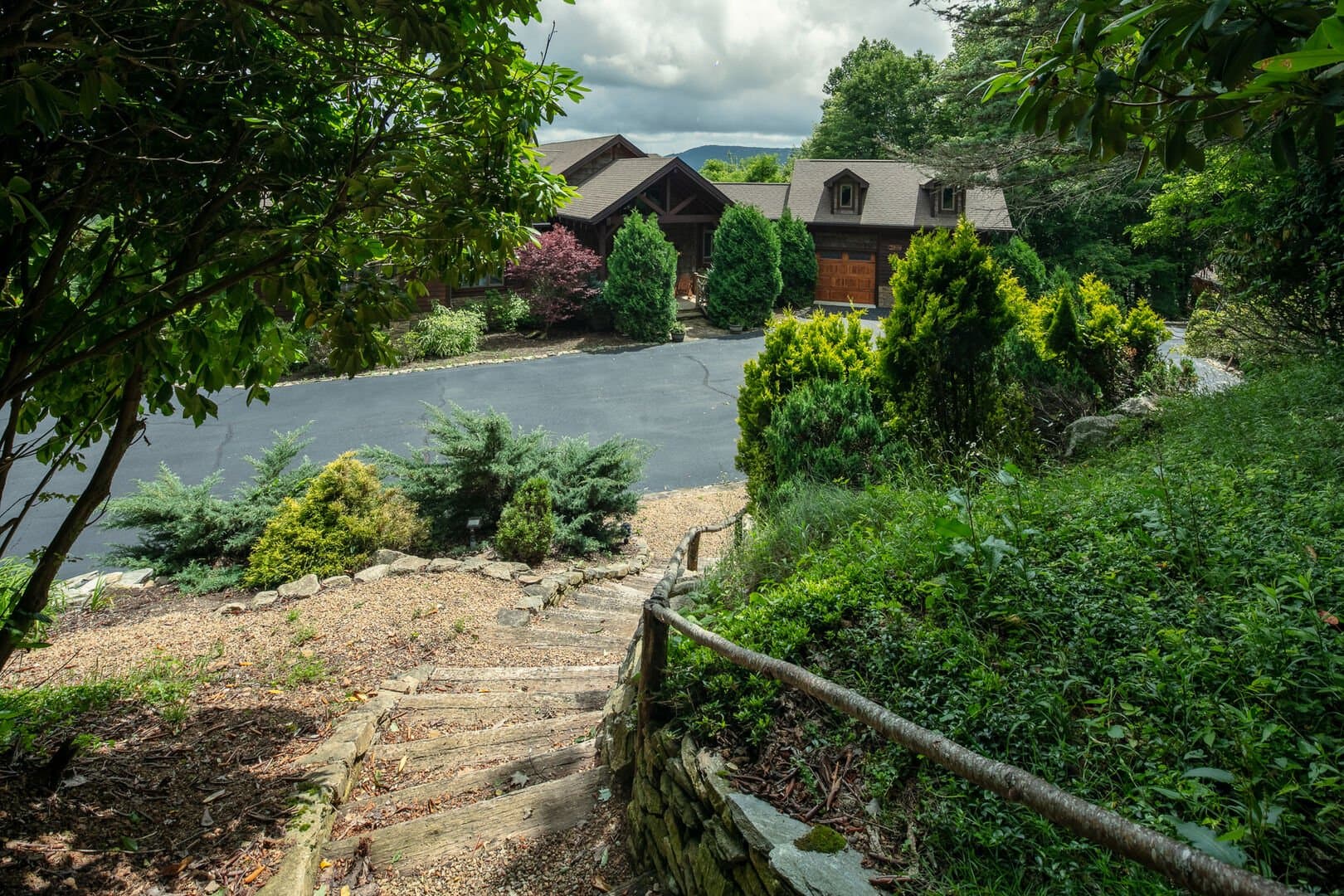 Banner Crest - Image 41