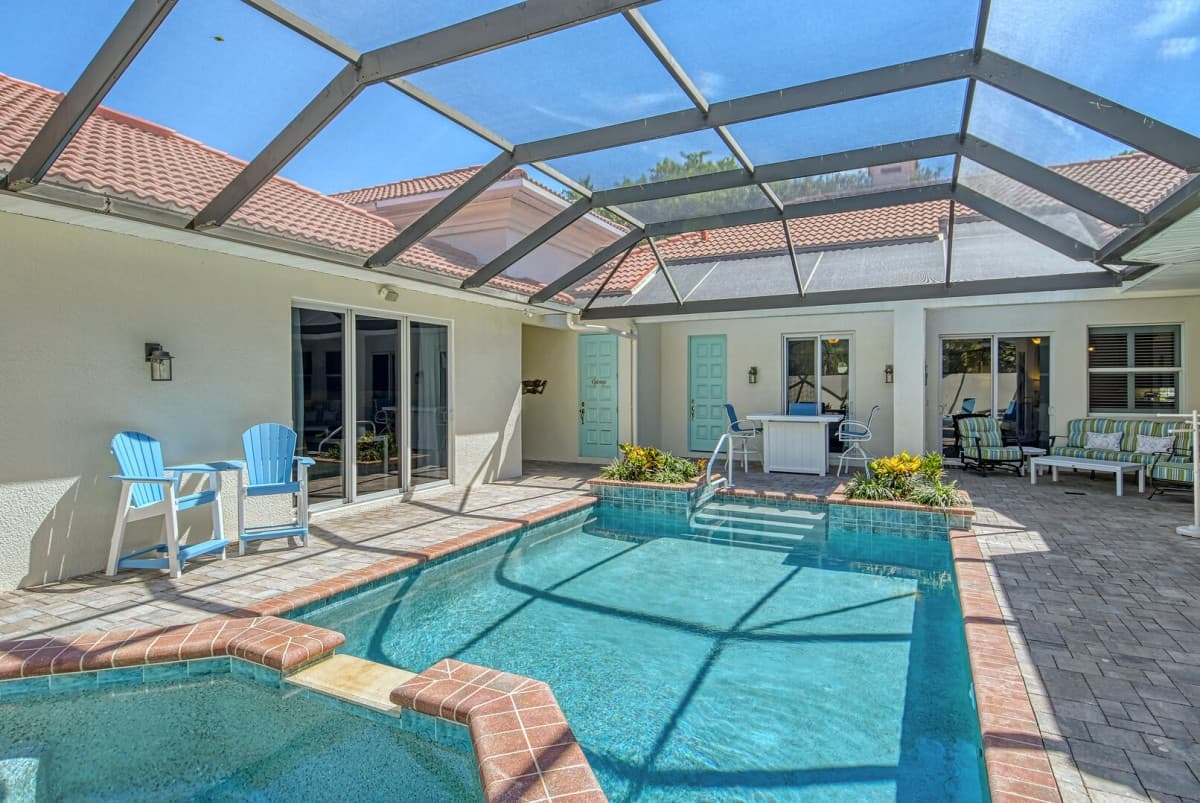 Sunburst Courtyard - Image 42