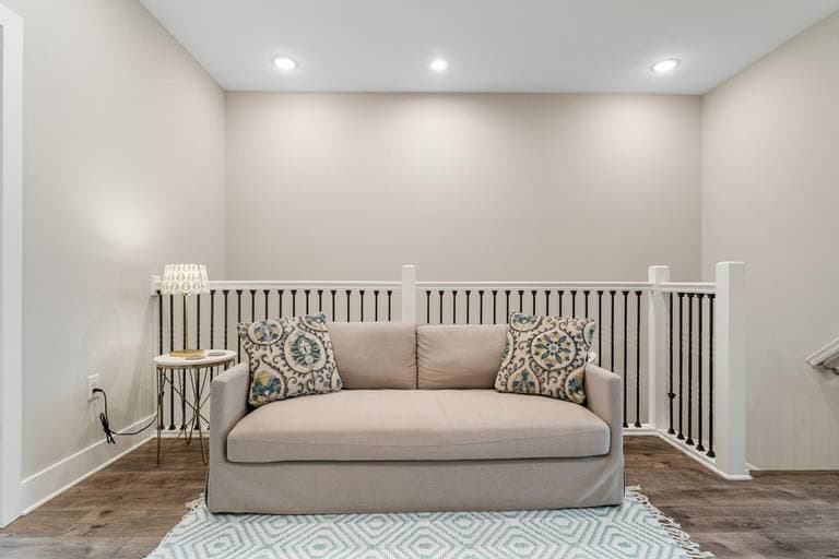 Waterfront House - Image 15