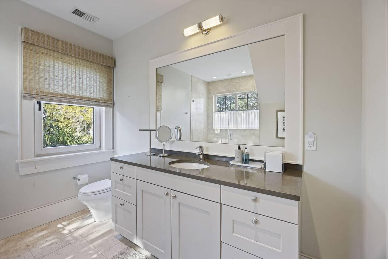 Halona Marshfront Retreat - Image 31