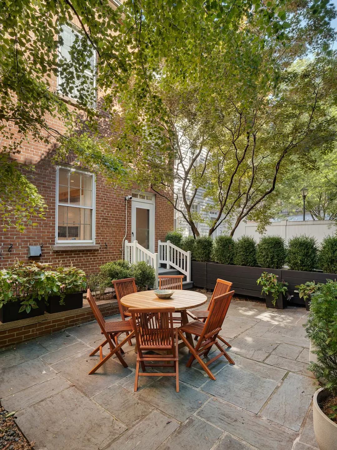 Hudson Terrace - Image 2