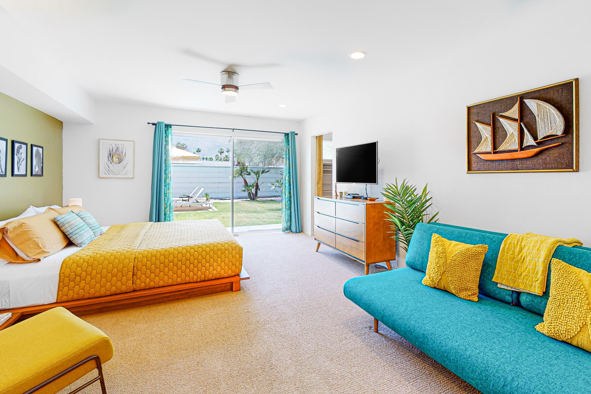 The Lucky Palm Home - Image 5