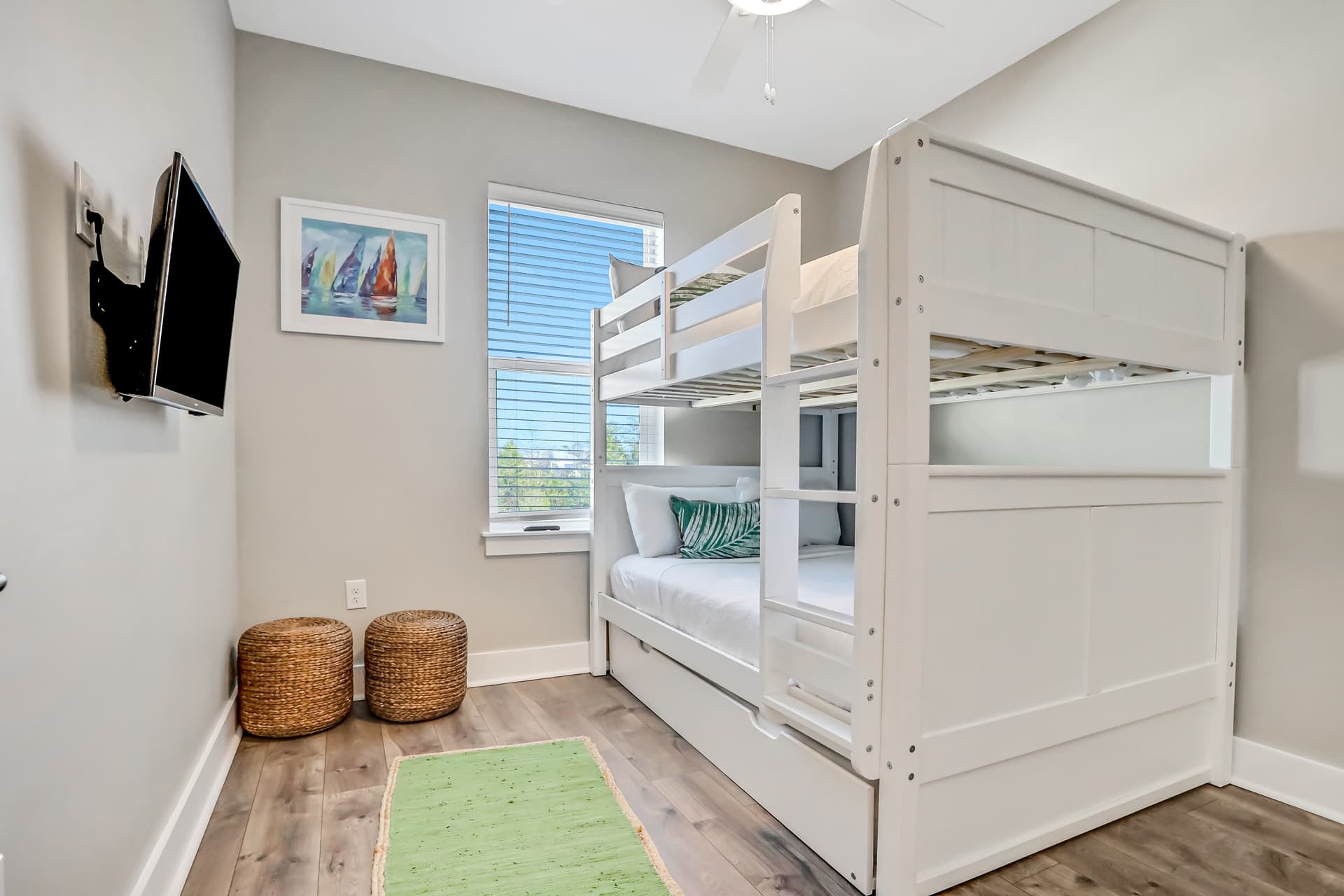 Come Sail Away House - Image 18