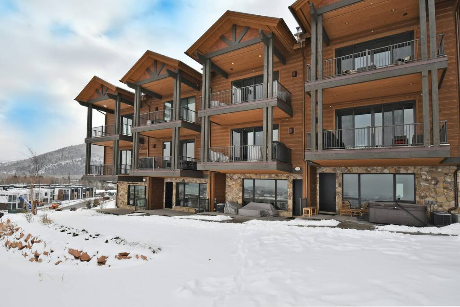 Juniper Landing Home - Image 39