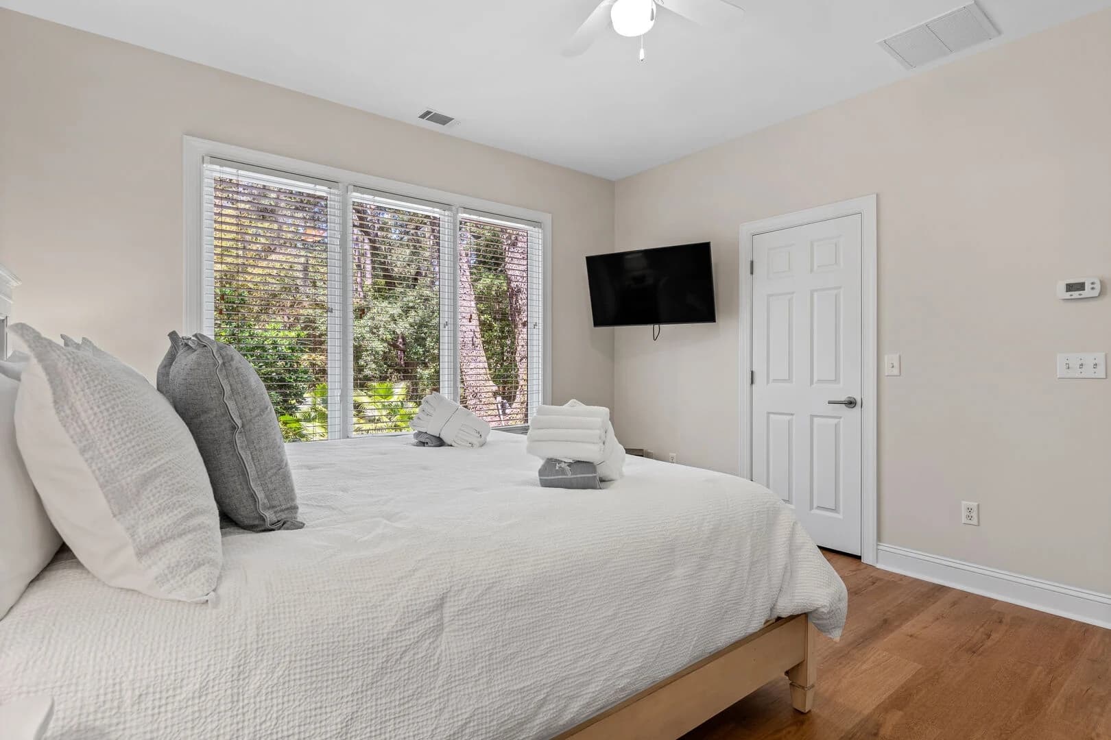 Southern Charm Retreat - Image 42