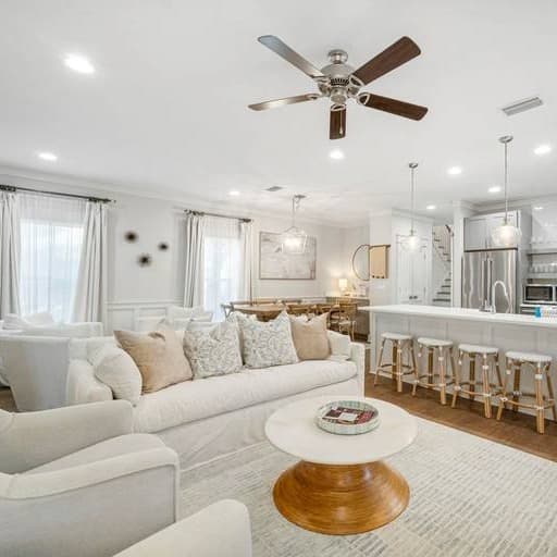 Shore Thing Residence - Image 1