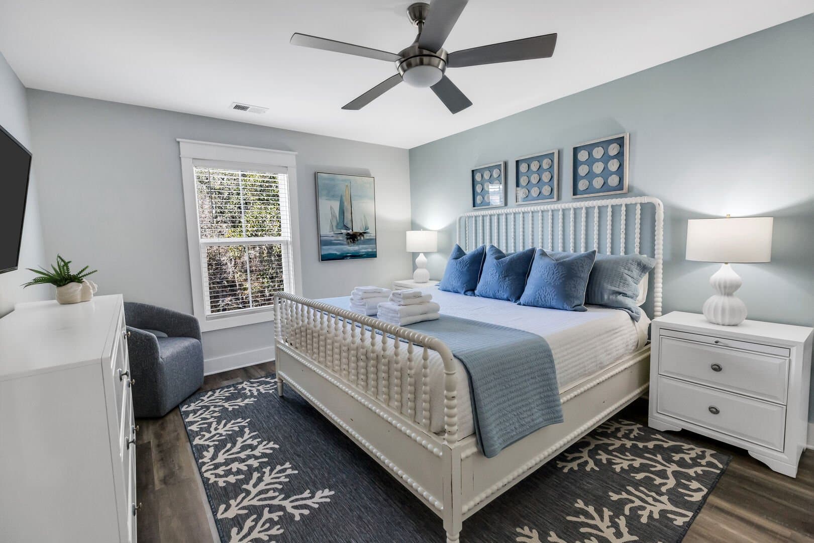 Sunshine Beach Home - Image 37