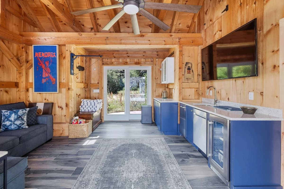 Northern Exposure - Image 41