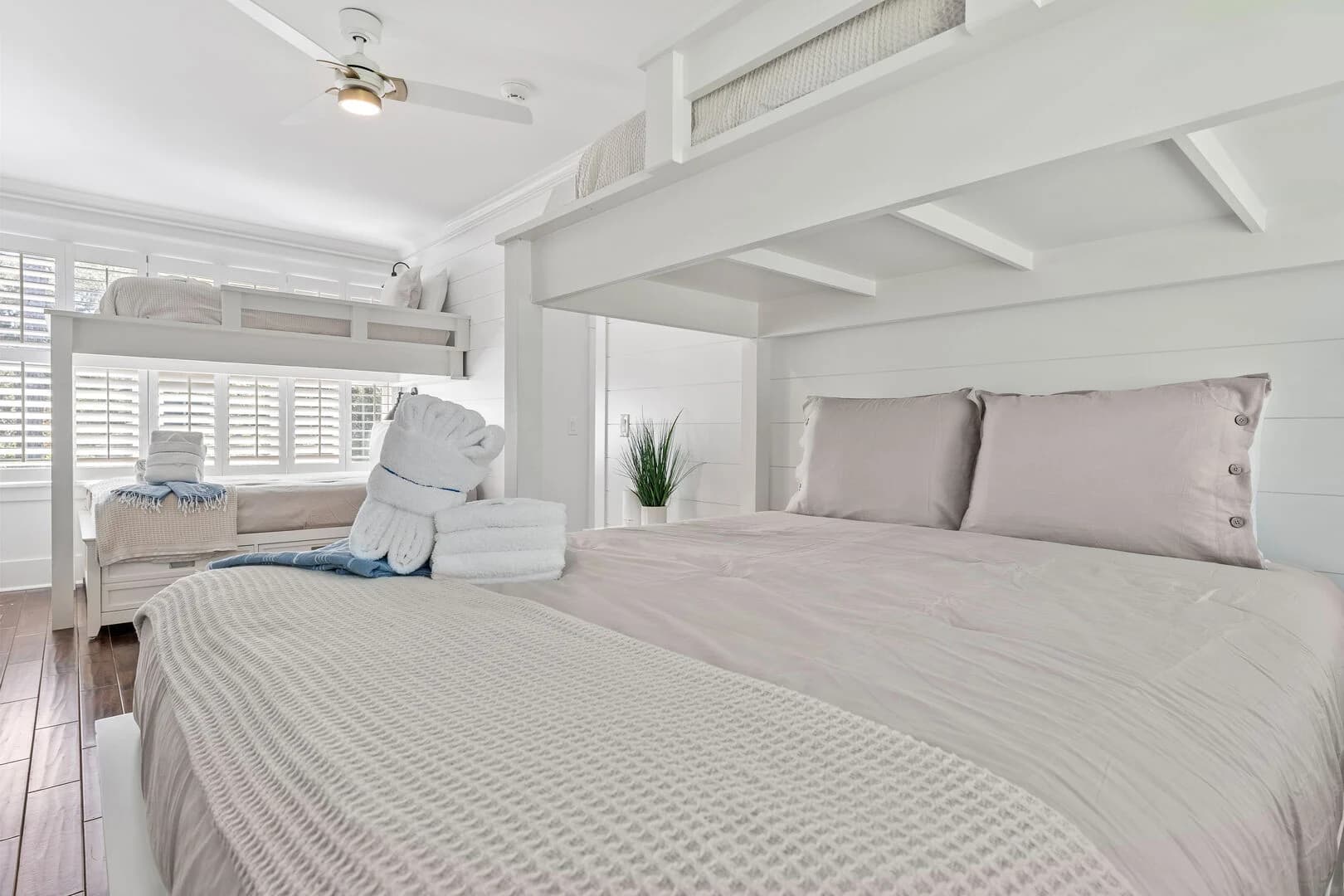 Heritage House - Image 34