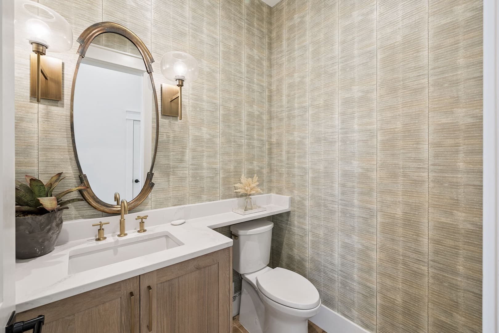 Anna Blue - Image 55