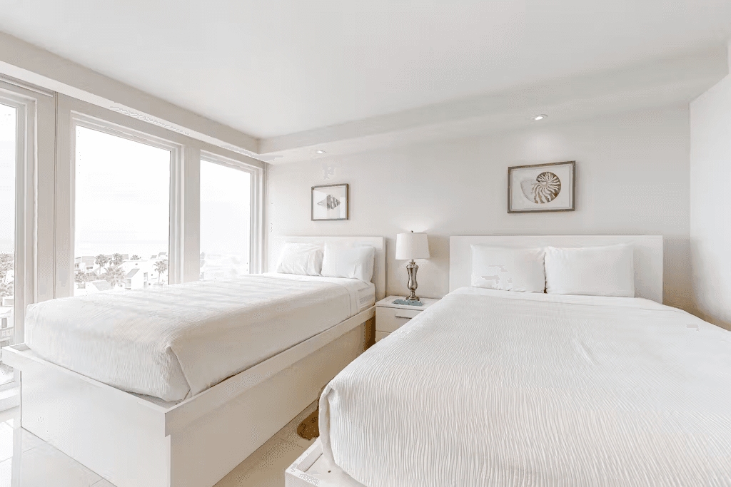 Solare Tower #705 - Image 16