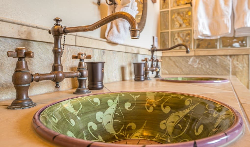 Upper Beehive Basin - Image 32