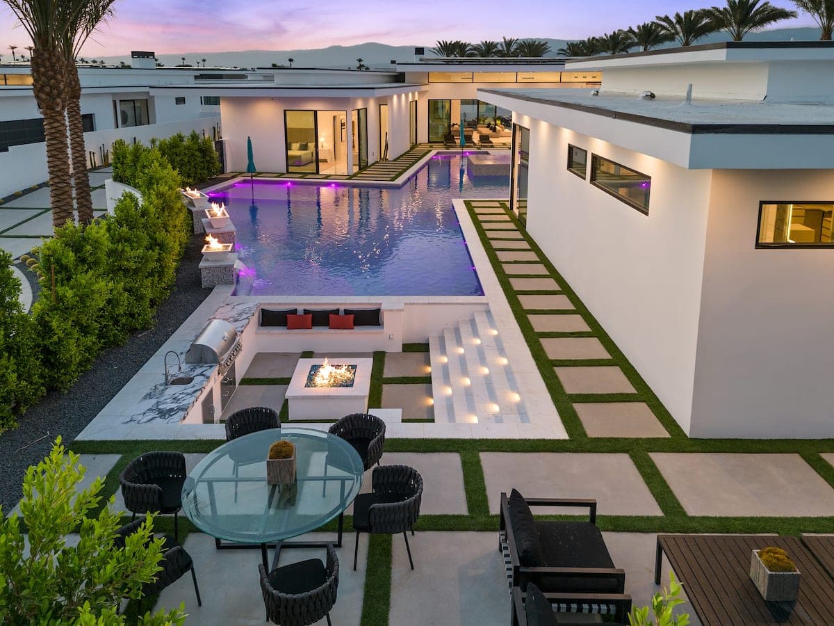 Bravo Villa #7 - Image 63