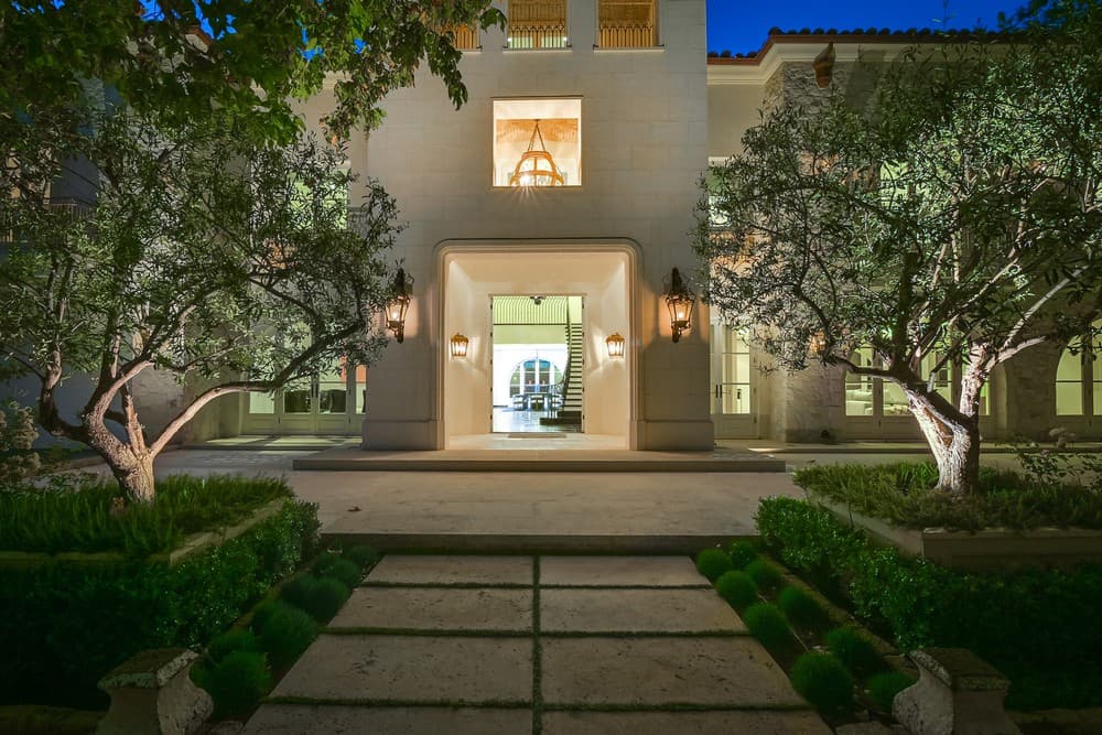 Chateau Serra Malibu - Image 72