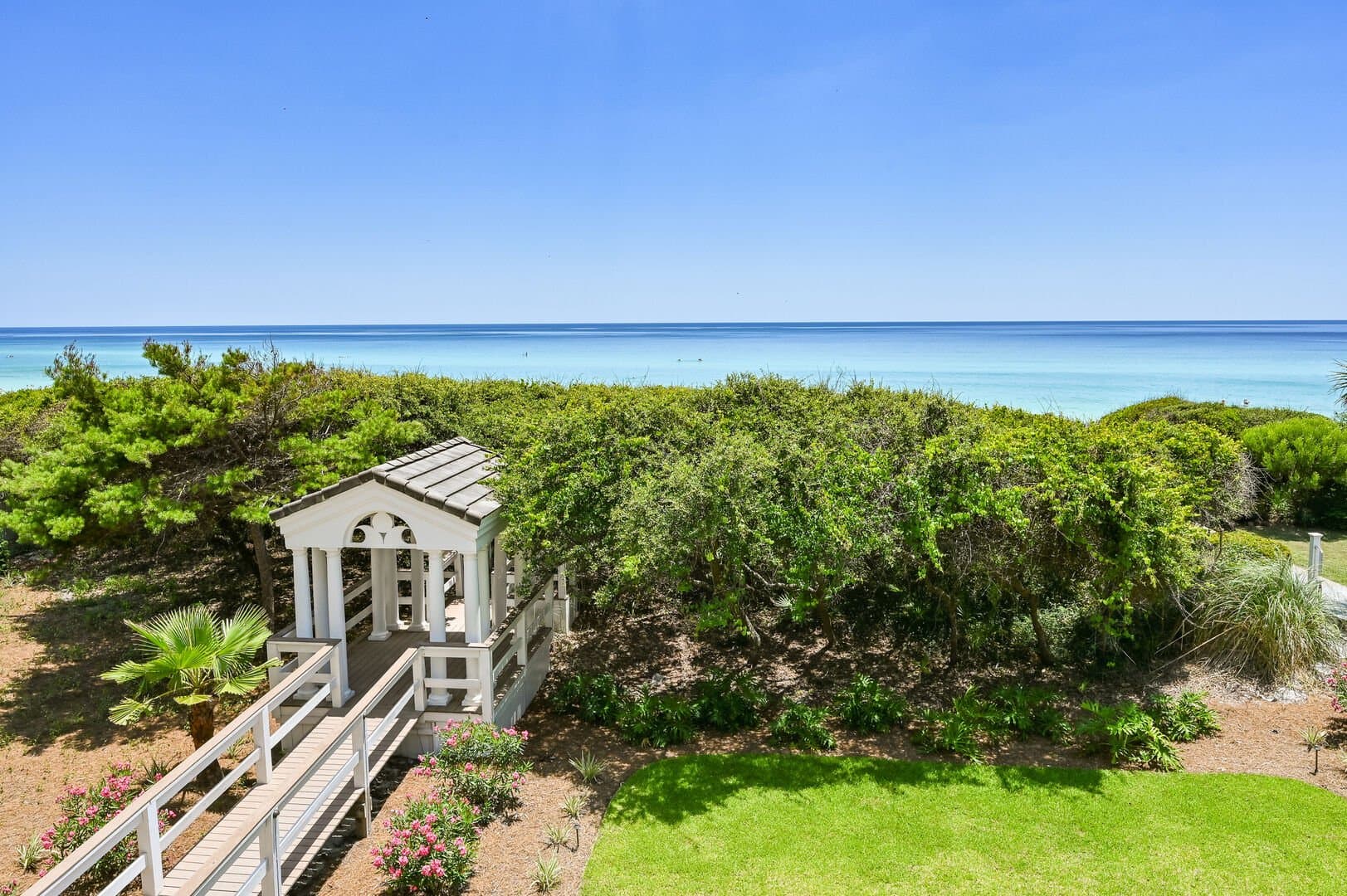 Seagrove Beach Cottage - Image 32