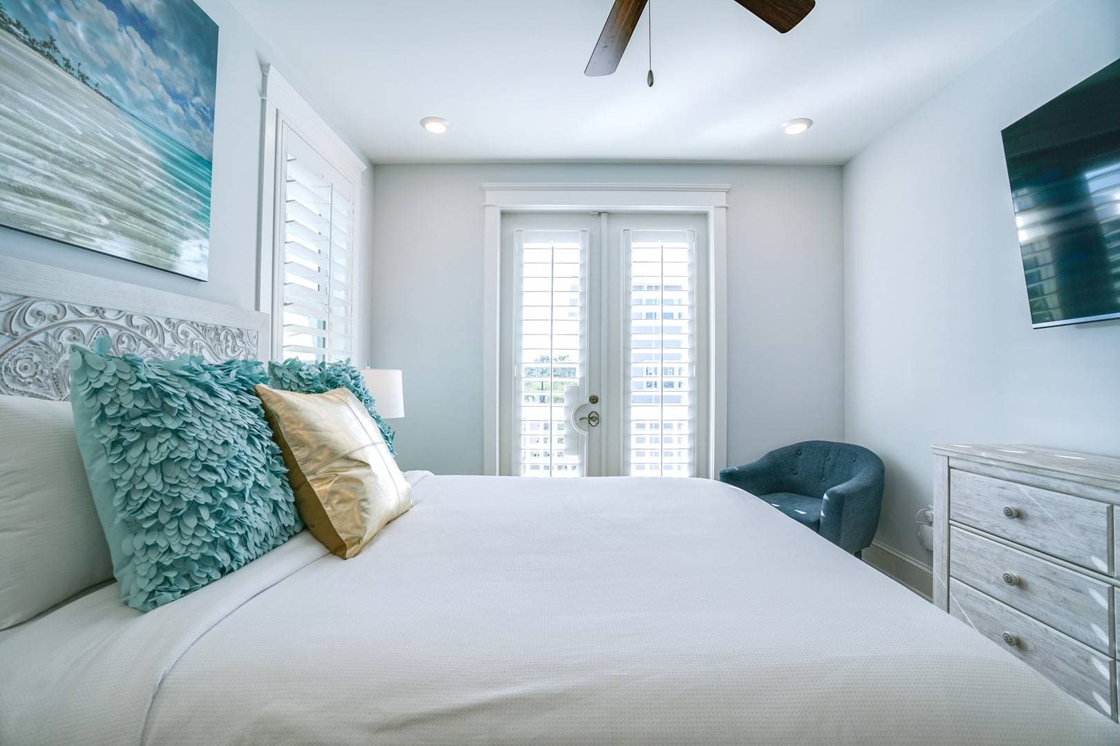 Sunrise Suntan - Image 23