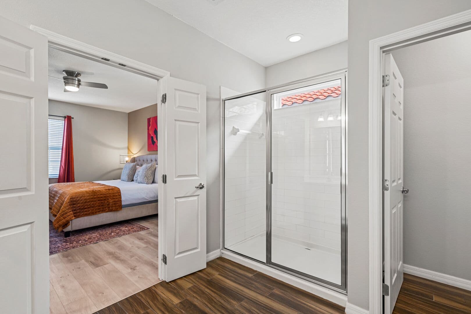 Gallery House - Image 63