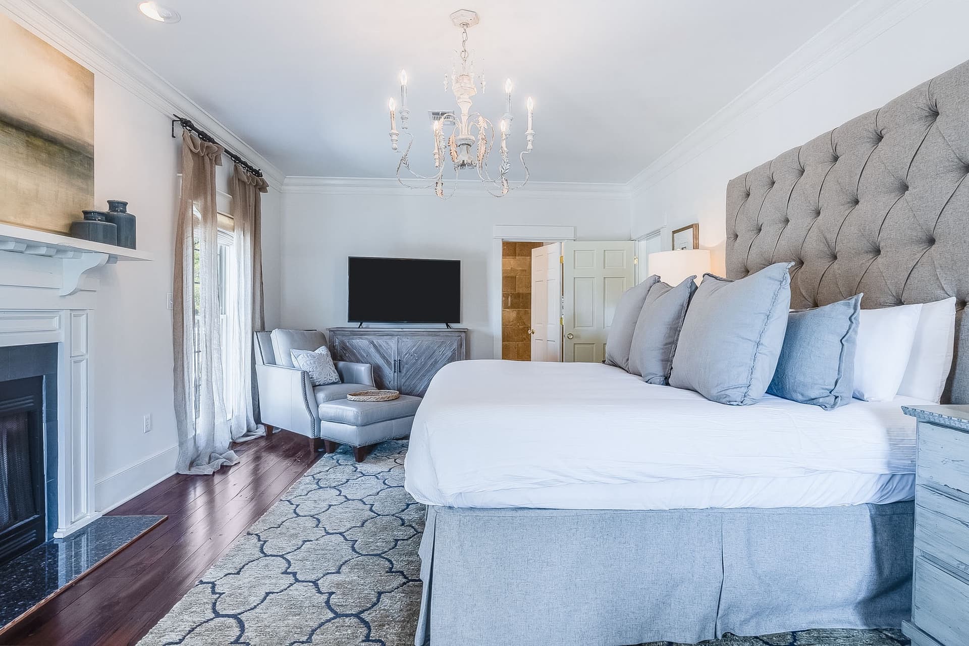 Southern Breeze - Image 47