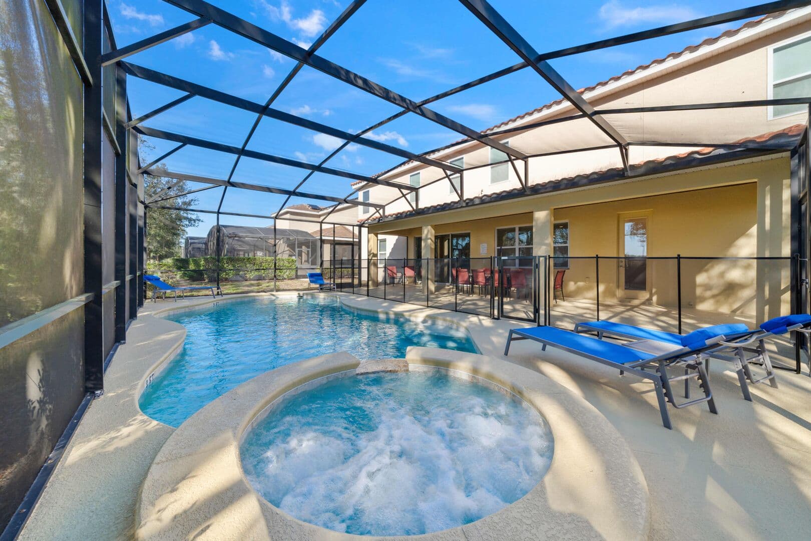 Grand View - Image 4