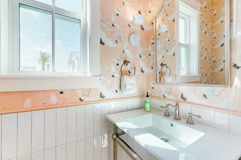 Sip Sip Hooray - Image 7