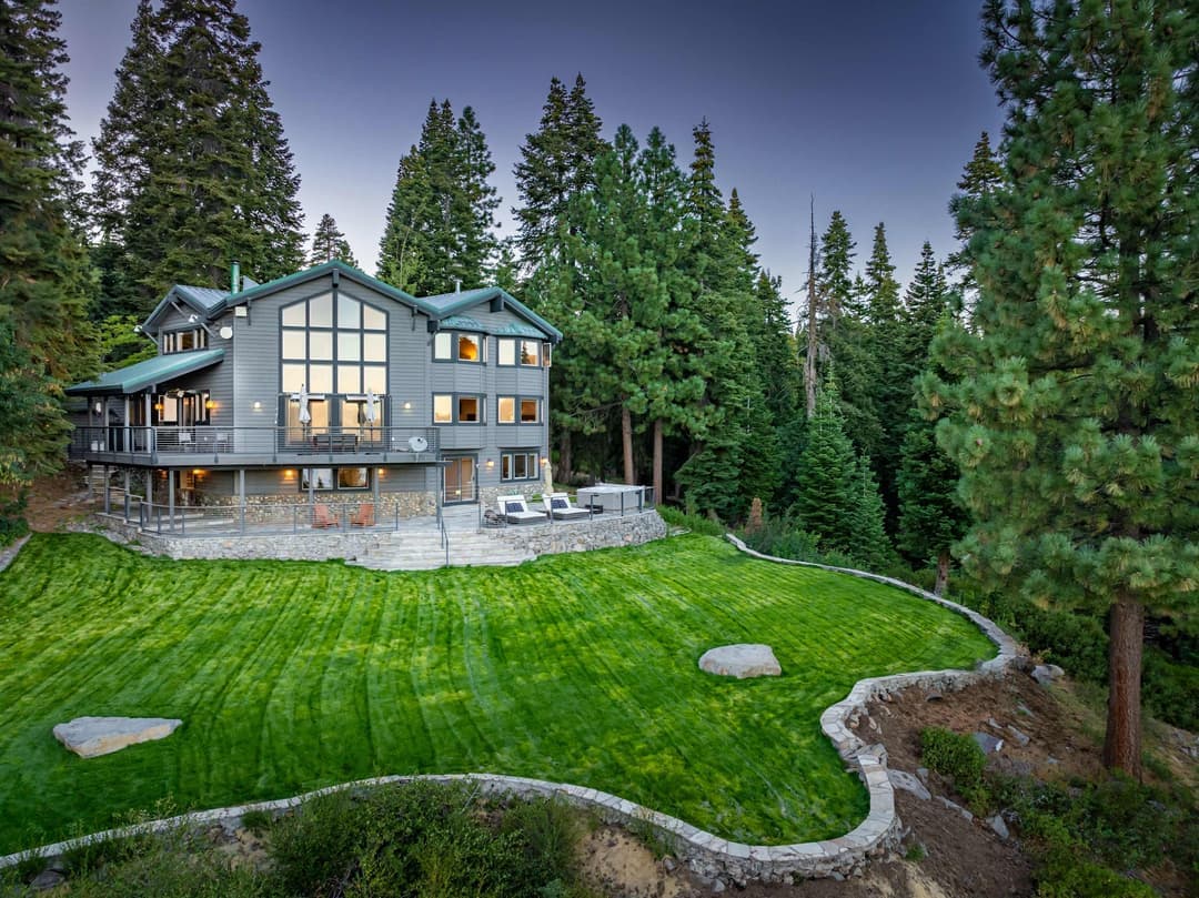 Cheshire Villa - Image 1