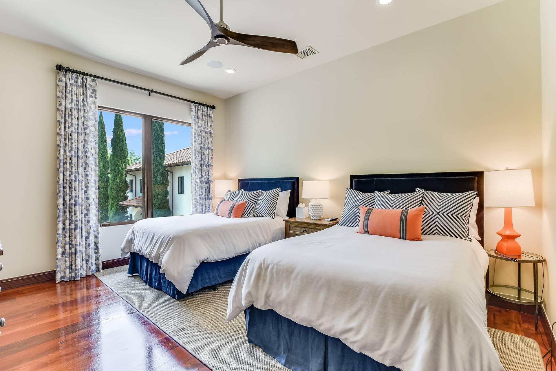 Crown Jewel on Lake Austin - Image 30